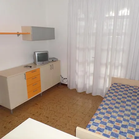 Ferienwohnung Fuer 5 Personen Ca 42 Qm In Bibione, Adriakueste Italien Und Umgebung * Μπιμπιόνε