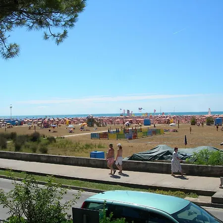 Ferienwohnung Fuer 5 Personen Ca 42 Qm In Bibione, Adriakueste Italien Und Umgebung Διαμέρισμα *